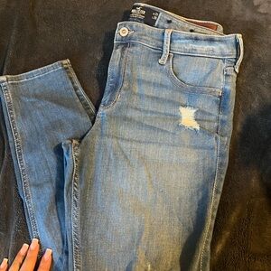 Hollister Medium Blue skinny Jeans